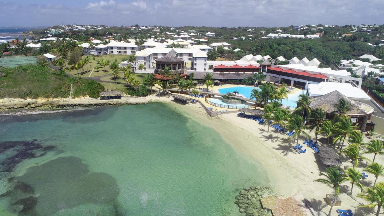 Tres Bel Appartement Avec Vue Mer, Acces Direct A La Plage Et Piscine Surveillee Saint-Francois  Exterior foto